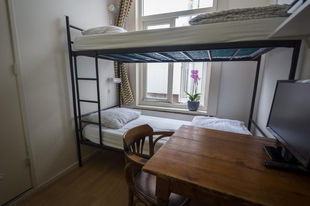 Stone Hotel & Hostel Utrecht Phòng bức ảnh